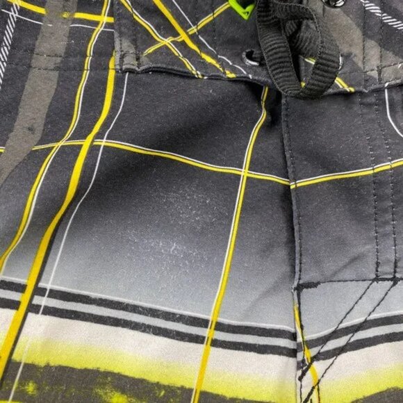 QUIKSILVER Swim Trunks Men 30 Gray Yellow Green Plaid Bathing Suit Board Shorts - Picture 5 of 16